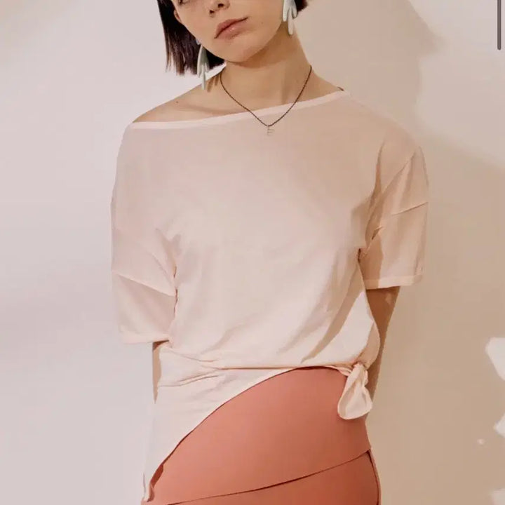 [BUNJANG] J. Chung Bell Sleeve Tee / 제이청 티셔츠 Bell Sleeve Tee