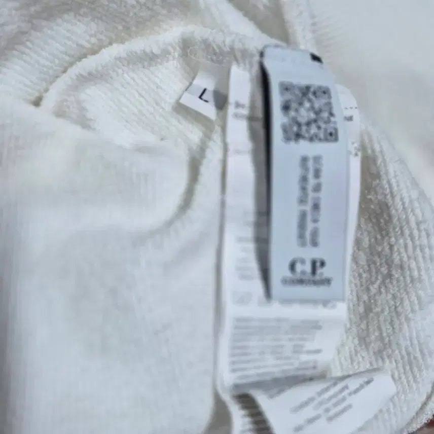 [BUNJANG] C.P. Company White Crewneck Sweatshirt L / C.P. 컴퍼니 화이트 맨투맨 L
