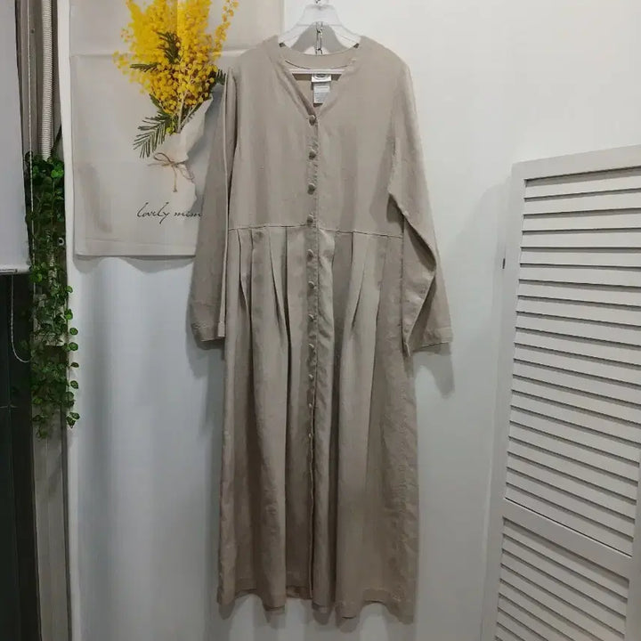 [BUNJANG] Laura Ashley 100% Linen Long Dress Beige Size 36 (55) Mint Condition / 로라애슐리. (린넨100%)롱 원피스 36(55).사용감없음