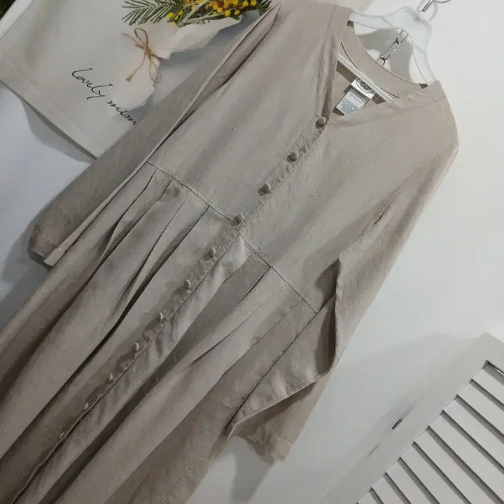 [BUNJANG] Laura Ashley 100% Linen Long Dress Beige Size 36 (55) Mint Condition / 로라애슐리. (린넨100%)롱 원피스 36(55).사용감없음