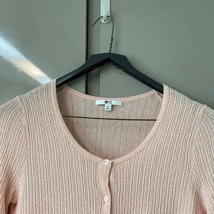 [SOLD OUT] (새상품)유니클로 여름 크롭 니트 가디건 M
