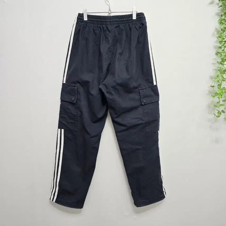 [BUNJANG] Adidas Three-Stripe Cargo Pants / 아디다스 삼선 카고 팬츠