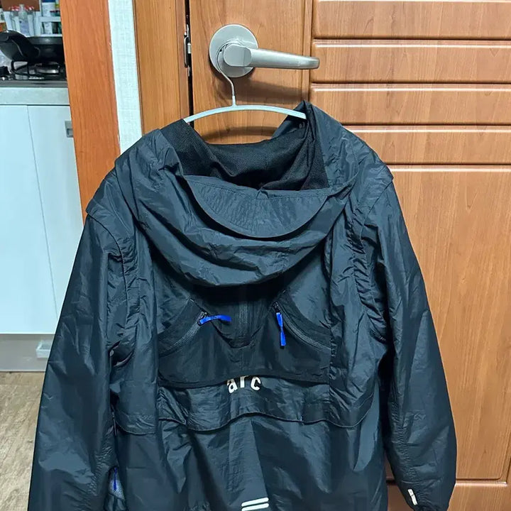 [BUNJANG] Yale &amp; ARC Detachable Windbreaker Jacket / 예일&amp;ARC 바람막이 L