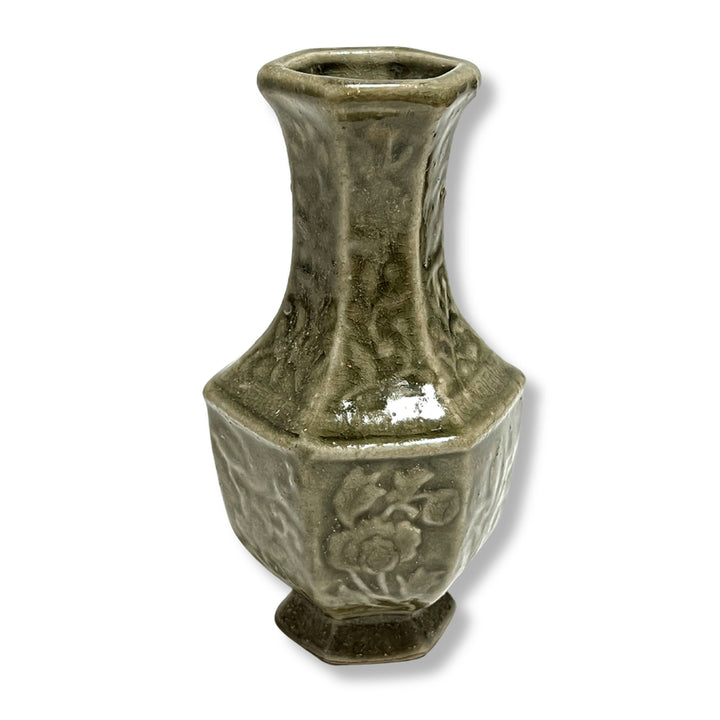 [BUNJANG] Celadon Porcelain Long Neck Bottle with Floral Design (Song Dynasty Style) / 용천육방초화문장경병 [중국도자기]