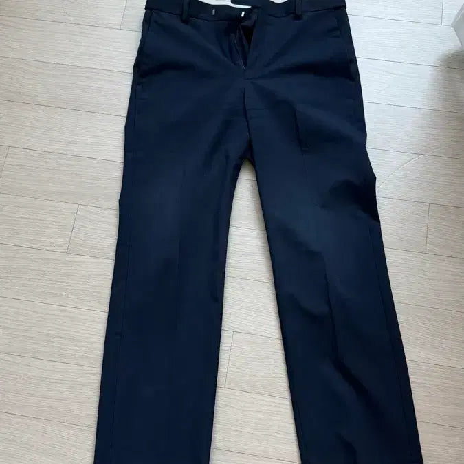 [BUNJANG] Musinsa Standard Straight Fit Navy Trousers / 무신사 스탠다드 스트레이트핏 29사이즈 네이비 바지 팝니다.