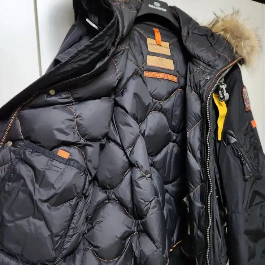 [SOLD OUT] 파라점퍼스 고비 블랙 색상 L사이즈
