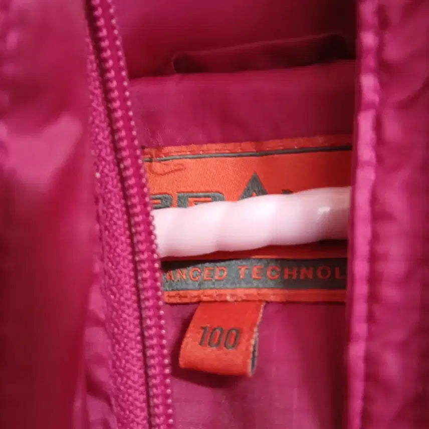 [BUNJANG] Generic Padded Jacket (Size 77) / 여성패딩 점퍼(77)100