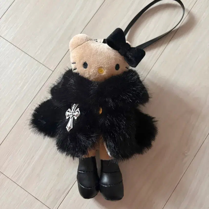 [SOLD OUT] 새상품)롱다리밍크키티 태닝키티 인형키링
