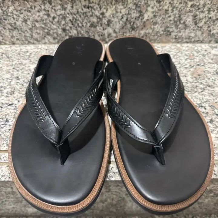 [BUNJANG] ZARA Jerusalem Black Leather Sandals (Size 43) / 자라 ZARA 예루살렘 블랙 레더 샌들 43 사이즈 275