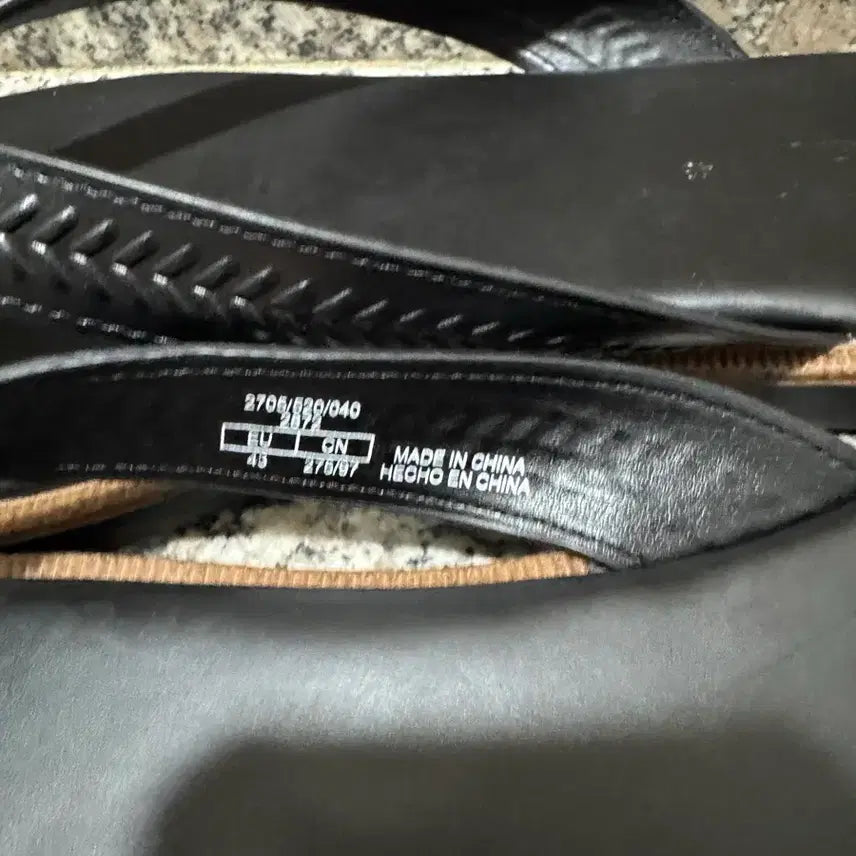 [BUNJANG] ZARA Jerusalem Black Leather Sandals (Size 43) / 자라 ZARA 예루살렘 블랙 레더 샌들 43 사이즈 275