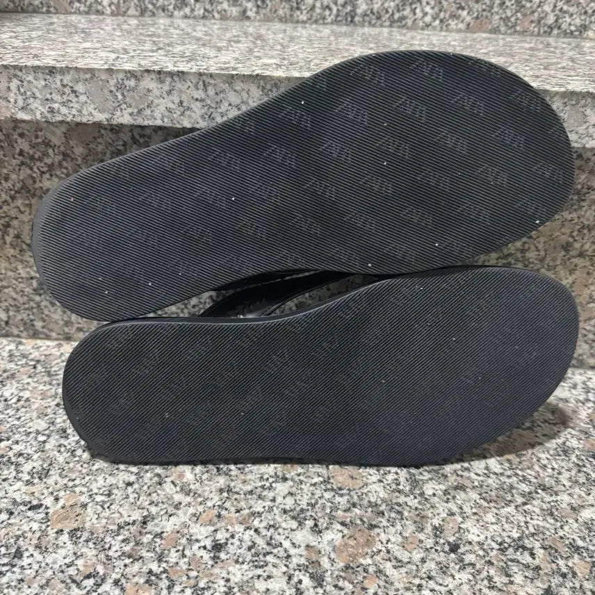 [BUNJANG] ZARA Jerusalem Black Leather Sandals (Size 43) / 자라 ZARA 예루살렘 블랙 레더 샌들 43 사이즈 275