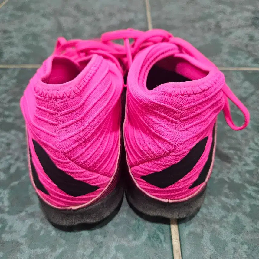 [BUNJANG] Adidas Nemeziz Futsal Shoes (235) / 아디다스 네메시스 풋살화(235사이즈)
