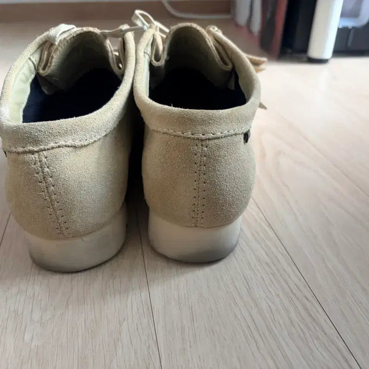 [BUNJANG] Clarks Wallabee Maple Suede Gore-Tex Shoes / 클락스 왈라비 메이플 스웨이드 고어텍스 uk9