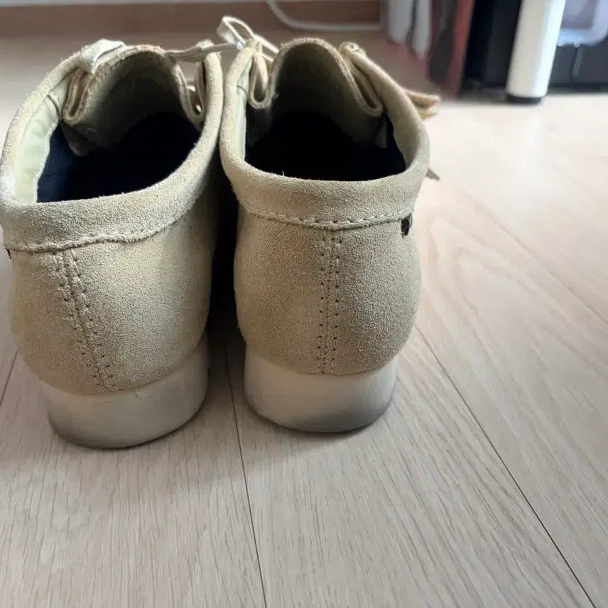 [BUNJANG] Clarks Wallabee Maple Suede Gore-Tex Shoes / 클락스 왈라비 메이플 스웨이드 고어텍스 uk9