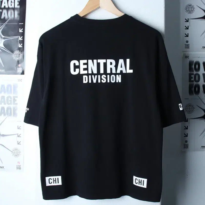 [BUNJANG] NBA Chicago Bulls Black Limited Edition T-shirt / (S-M) NBA 엔비에이 반팔 티셔츠 시카고불스 블랙 한정판-180F3