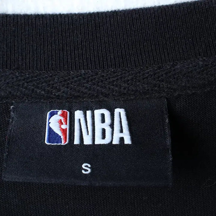 [BUNJANG] NBA Chicago Bulls Black Limited Edition T-shirt / (S-M) NBA 엔비에이 반팔 티셔츠 시카고불스 블랙 한정판-180F3