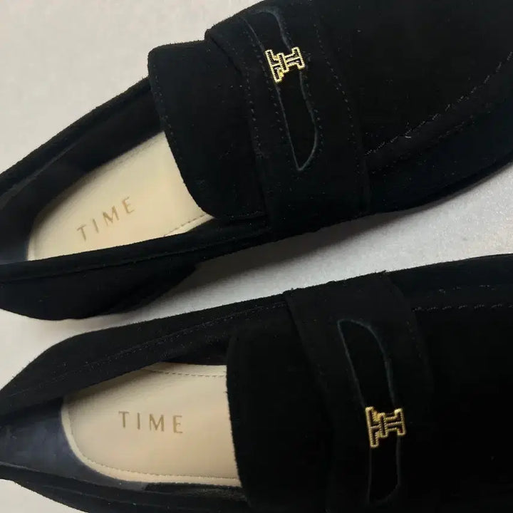 [BUNJANG] Time Loafer Suede Shoes / 타임 로퍼