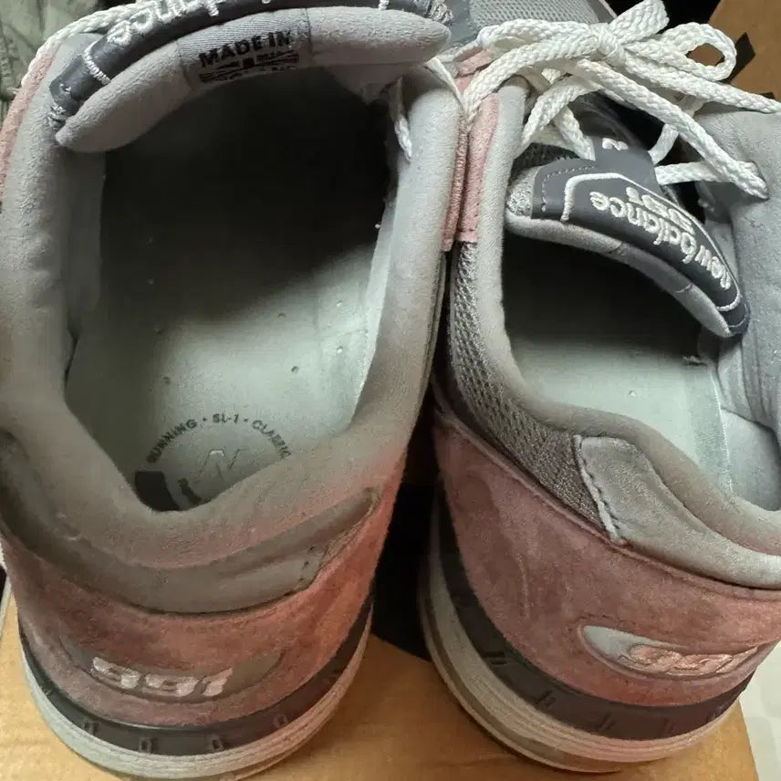 [SOLD OUT] 뉴발란스 991 핑크그레이 290사이즈 판매합니다.