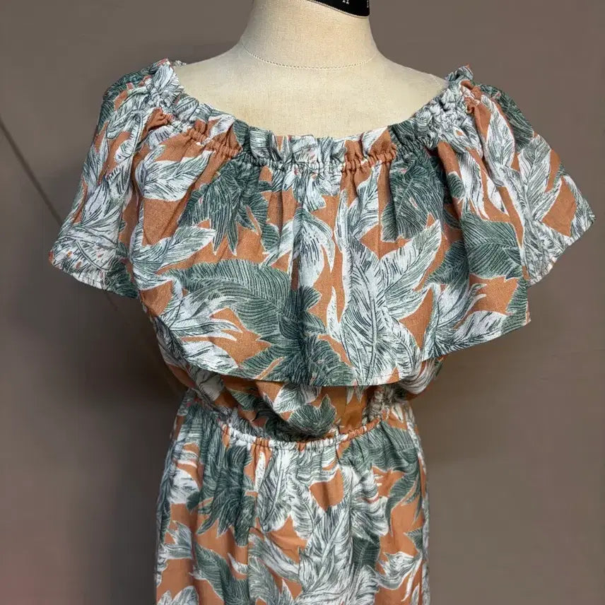 [BUNJANG] Off-Shoulder Floral Shirred Maxi Dress / 오프숄더 휴양지룩 플라워 패턴 셔링 원피스