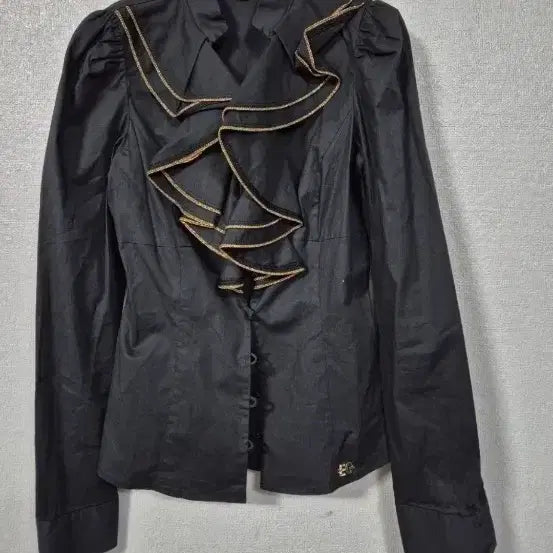 [BUNJANG] Egoist Frill Collar Blouse / 에고이스트 프릴카라 블라우스 55