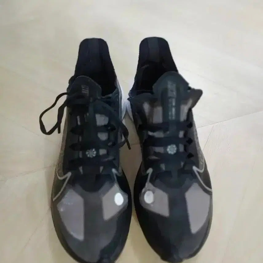 [SOLD OUT] 나이키 ZOOM GRAVITY 블랙 우먼 250