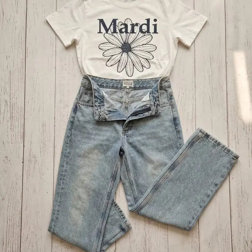 [BUNJANG] Marithé + François Girbaud Straight Denim Jeans / [브랜드 정품] 마리떼 프랑소와 저버 스트레이트 데님 (25사이즈)