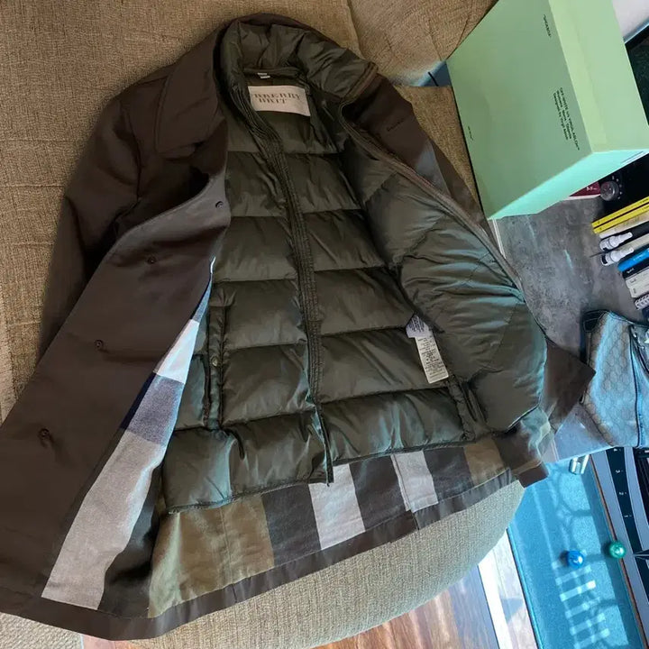 [SOLD OUT] 버버리 투인원 턴브릿지 카코트 ㅡ100사이드