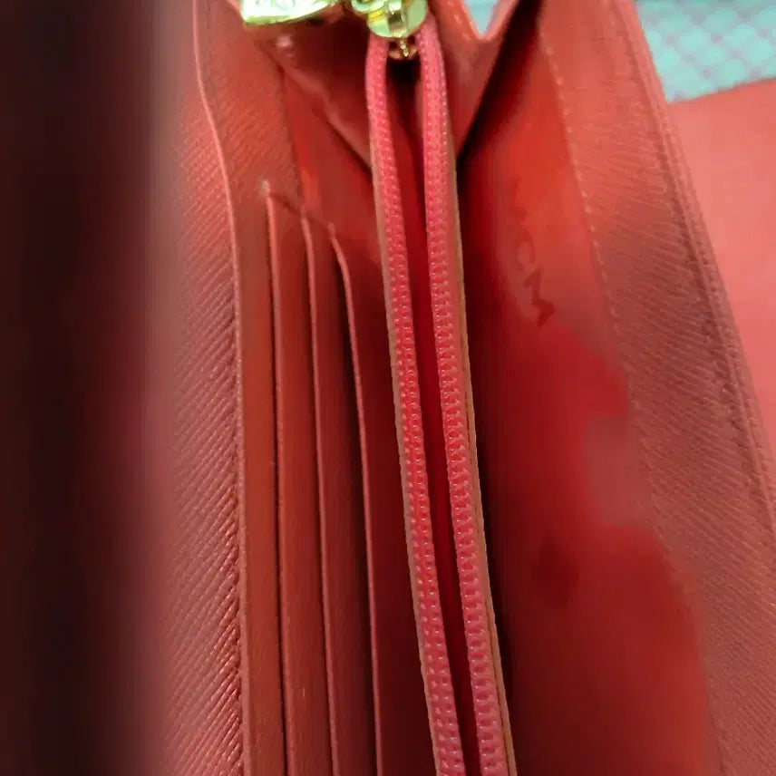 [BUNJANG] MCM Orange Bi-fold Long Wallet / MCM 오렌지색 반지갑 장지갑