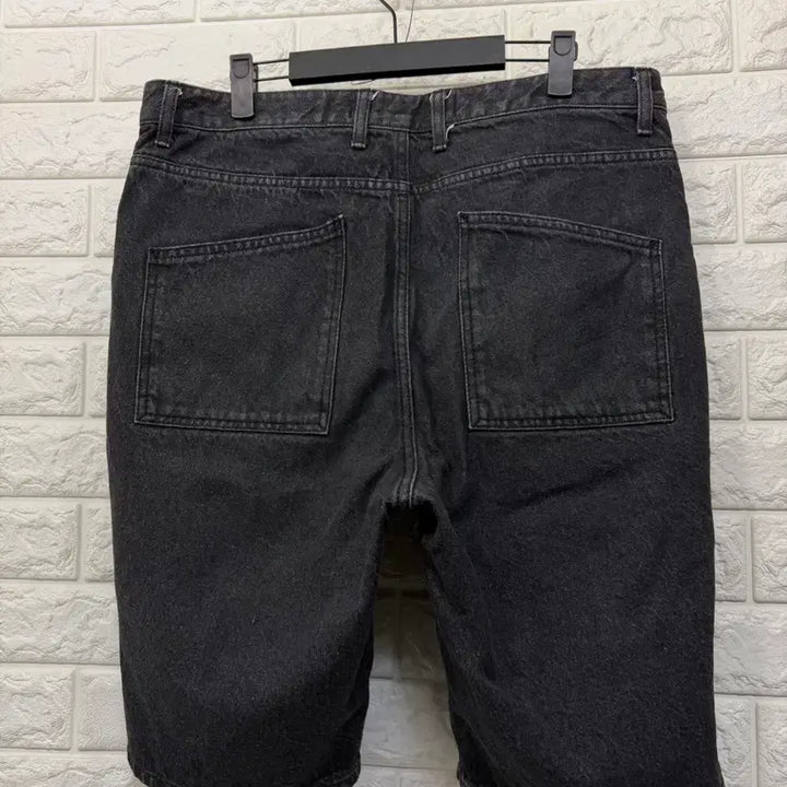 [SOLD OUT] 로드존그레이 반바지 XL