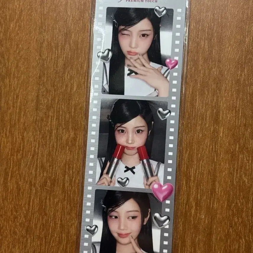 [BUNJANG] ILLIT Wonhee Pino Three-Cut Photo / 아일릿 원희 피노 세컷포토