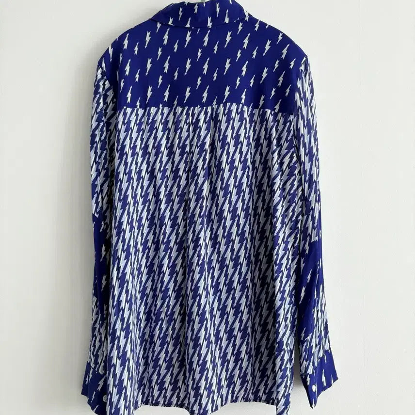 [BUNJANG] Sandro Cinie Lightning Bolt Print Shirt / 산드로 프린팅 블루 셔츠_Cinie Lightning Bolt Print