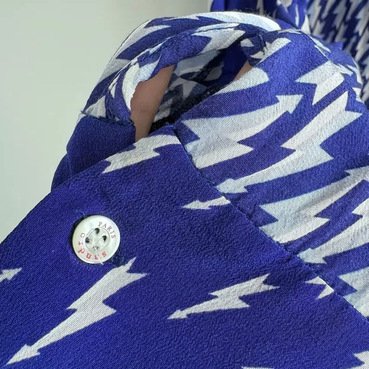 [BUNJANG] Sandro Cinie Lightning Bolt Print Shirt / 산드로 프린팅 블루 셔츠_Cinie Lightning Bolt Print