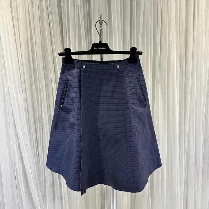 [SOLD OUT] TOGA PULLA 토가 풀라 리버시블 랩스커트