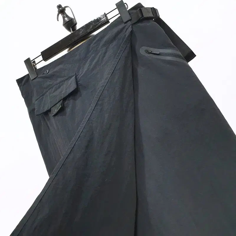 [BUNJANG] Nike Tech Pack Nylon Skirt / 나이키 테크팩 나일론 스커트