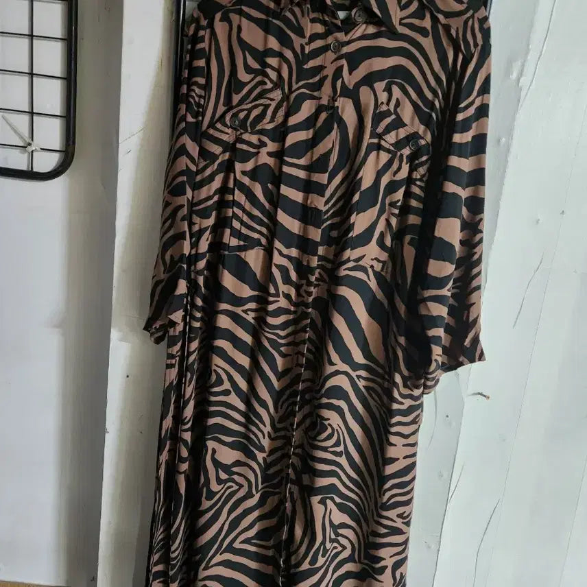 [SOLD OUT] 롱 원피스입니다
