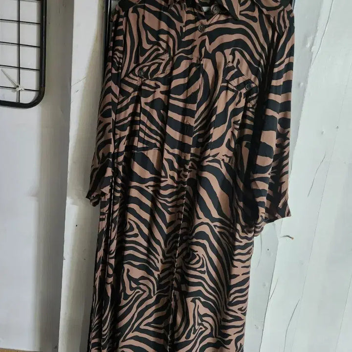 [SOLD OUT] 롱 원피스입니다