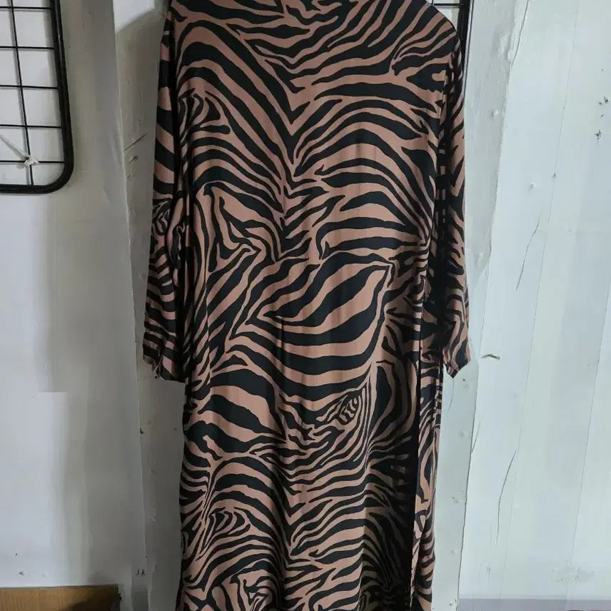 [SOLD OUT] 롱 원피스입니다