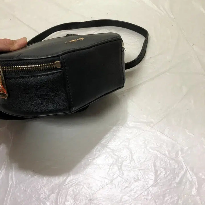 [BUNJANG] Oryany Crossbody Bag / 오야니 크로스백@9940