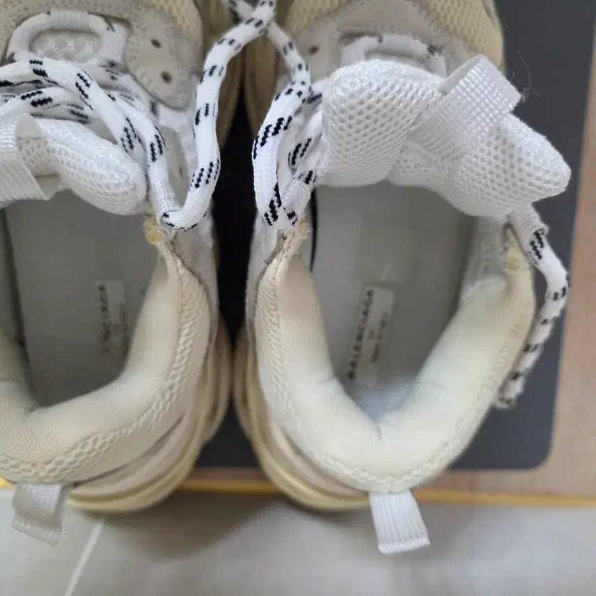 [BUNJANG] Balenciaga Triple S Sneakers / 발렌시아가 트리플s 35사이즈