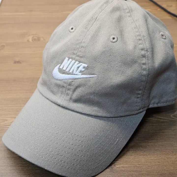 [BUNJANG] Nike Heritage86 Khaki Ball Cap / 나이키 헤리티지86 카키 볼캡 913011