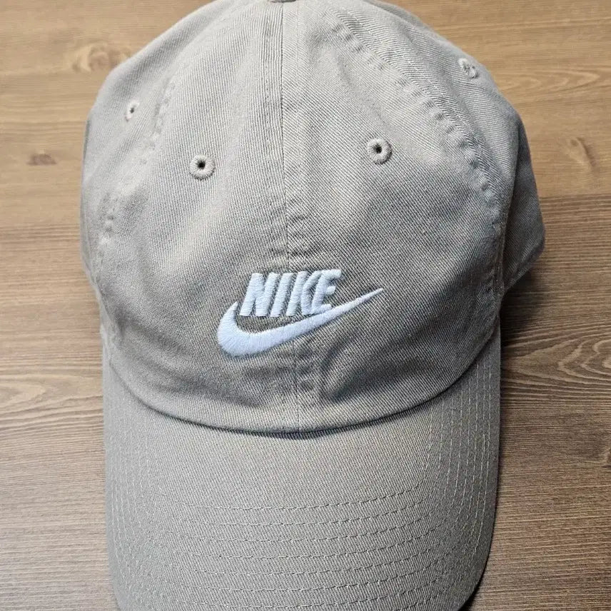 [BUNJANG] Nike Heritage86 Khaki Ball Cap / 나이키 헤리티지86 카키 볼캡 913011