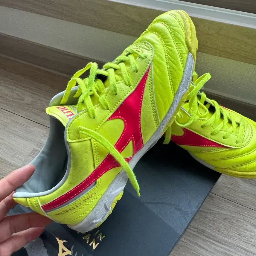 [BUNJANG] Mizuno Morelia Pro TF Futsal Shoes / 모렐리아 프로 풋살화