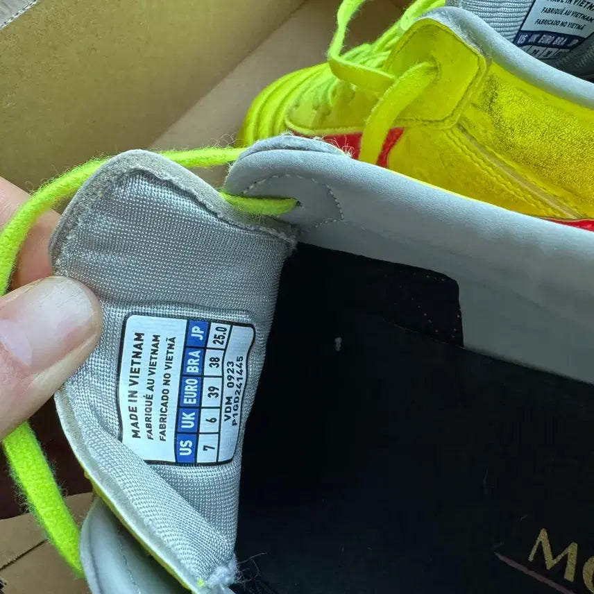 [BUNJANG] Mizuno Morelia Pro TF Futsal Shoes / 모렐리아 프로 풋살화