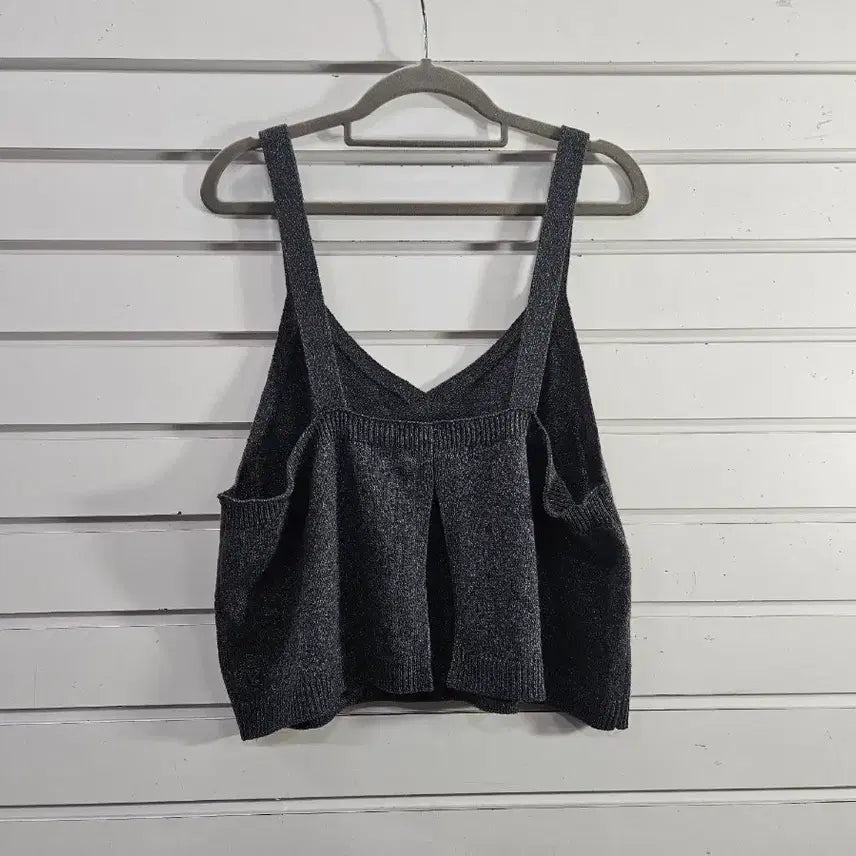 [BUNJANG] Jin Gray Pearl Back Slit Knit Tank Top / 진그레이  펄 뒷트임  끈니트조끼66/보물찾기천사