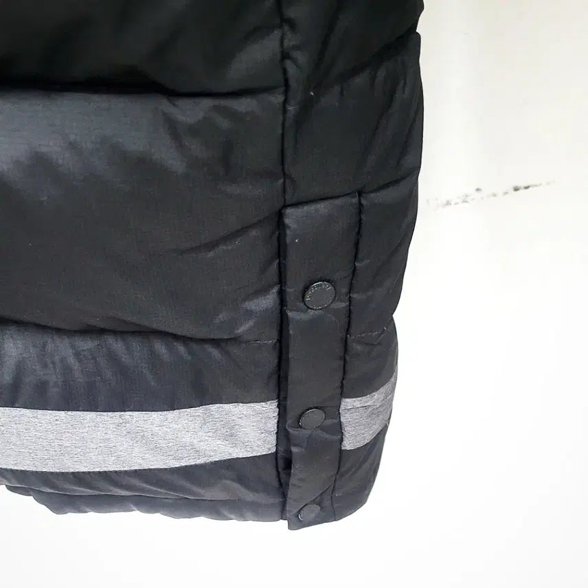 [BUNJANG] Discovery Long Padded Jacket Black 95 / 디스커버리정품 롱패딩 블랙 95