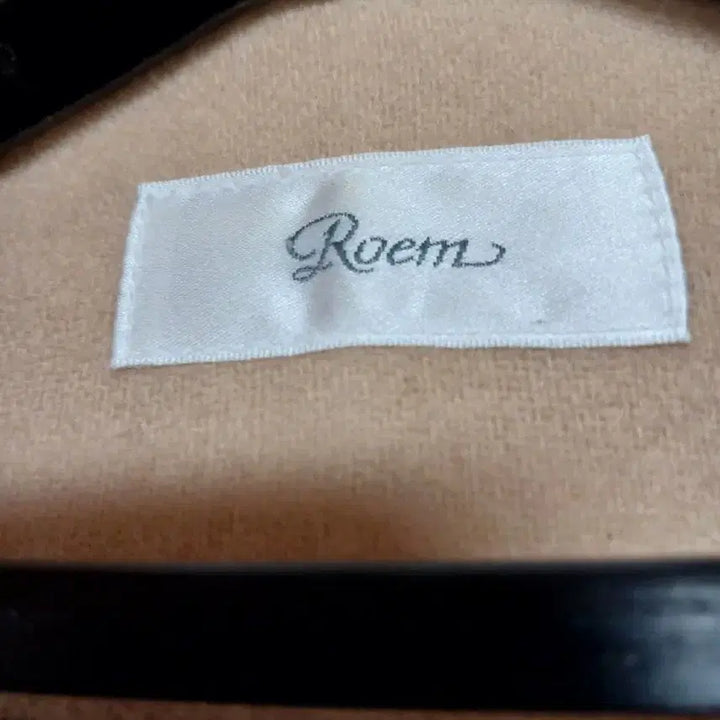 [BUNJANG] Roem Beige Double Button Women&
