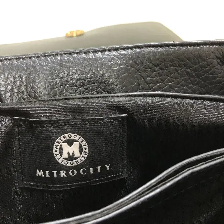 [BUNJANG] Metrocity Crossbody Bag / 메트로시티 크로스백@9968