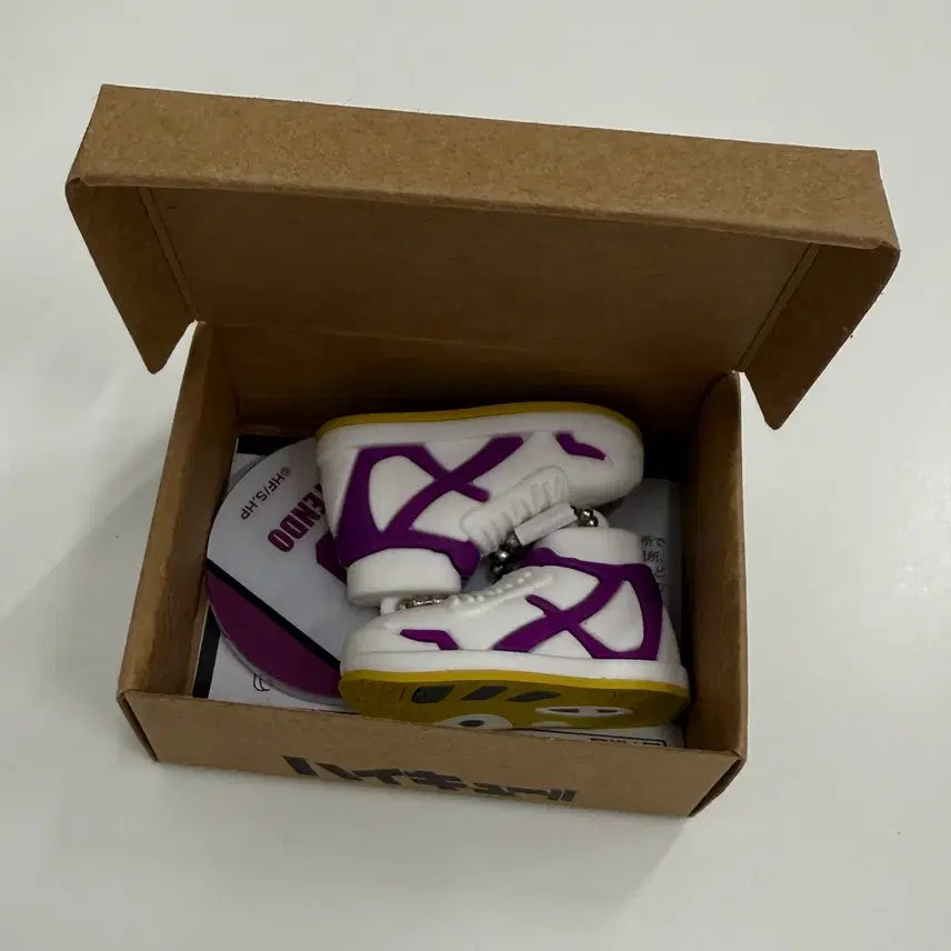 [SOLD OUT] 하이큐 미니어쳐 슈즈 신발 키링 시라토리자와 텐도 사토리