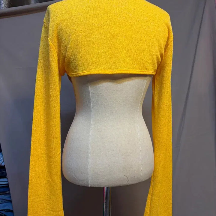 [BUNJANG] Yellow Crop Knit Cardigan / 옐로우 크롭 니트 가디건 개나리컬러