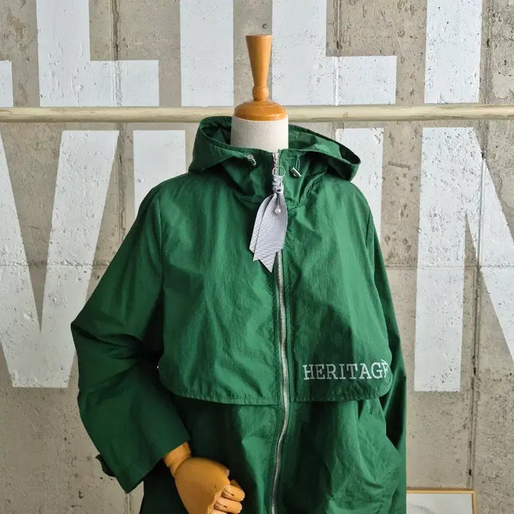 [SOLD OUT] 헤리티지 그린 후드 바람막이 점퍼